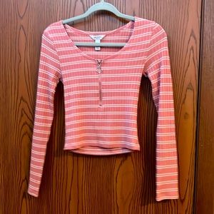 Long sleeve pink and white striped crop with zipper